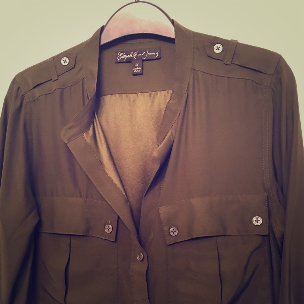 Elizabeth and James green silk button down, S.